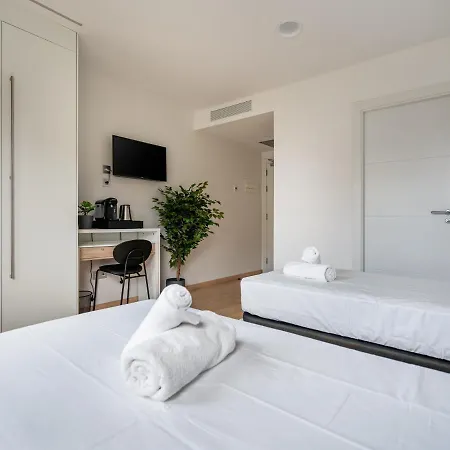 Limehome Carrer De Fontcoberta - Digital Access Hotel *