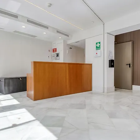 Limehome Carrer De Fontcoberta - Digital Access 3* برشلونة