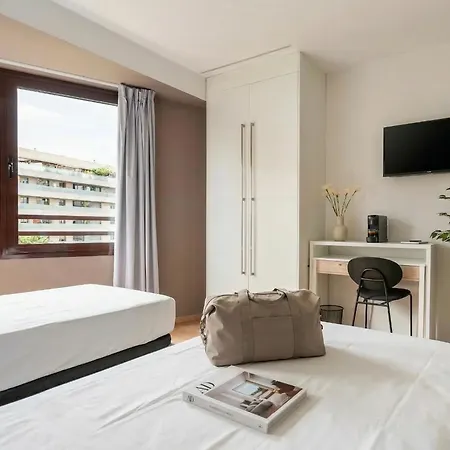 Hotel Limehome Carrer De Fontcoberta - Digital Access Barcellona
