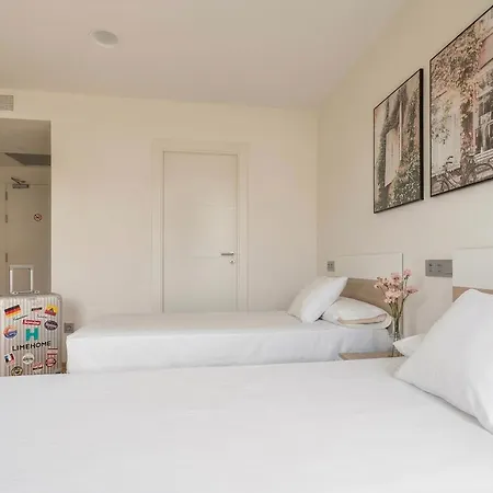 Hotel Limehome Carrer De Fontcoberta - Digital Access 3*