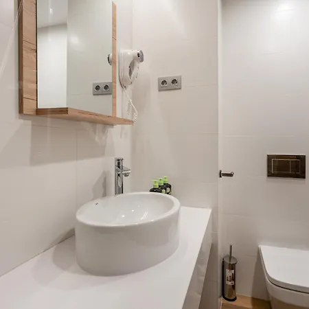 Limehome Carrer De Fontcoberta - Digital Access