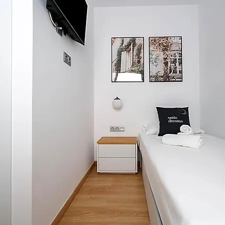 Limehome Carrer De Fontcoberta - Digital Access Otel