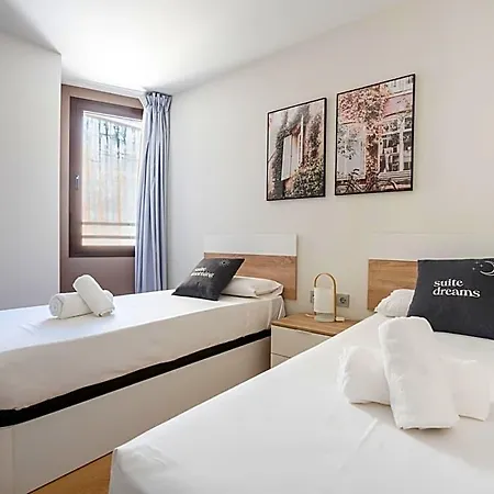 Limehome Carrer De Fontcoberta - Digital Access Hotel Barcelona