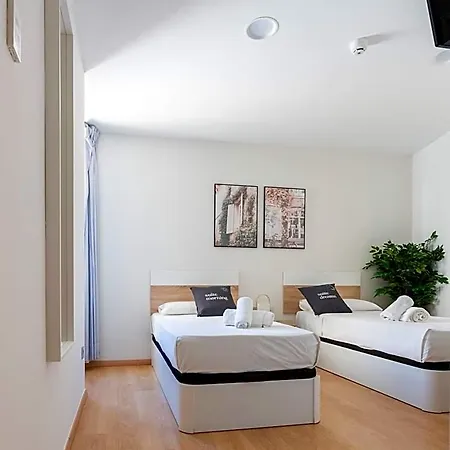 Hotel Limehome Carrer De Fontcoberta - Digital Access 3*