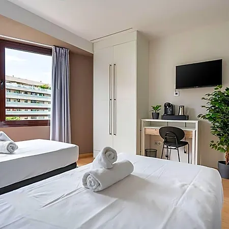 Limehome Carrer De Fontcoberta - Digital Access 3* Barcelona