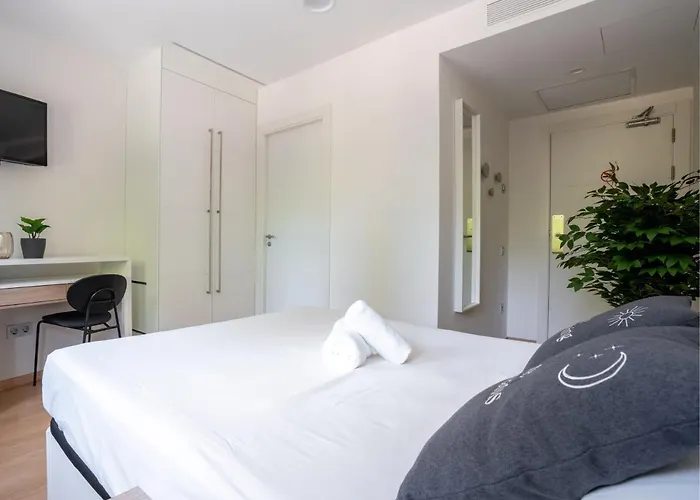 ホテル Limehome Carrer De Fontcoberta - Digital Access バルセロナ