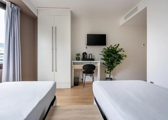 Limehome Carrer De Fontcoberta - Digital Access ホテル 3*