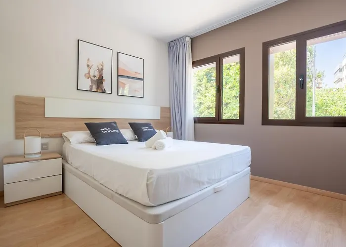 Limehome Carrer De Fontcoberta - Digital Access ホテル バルセロナ