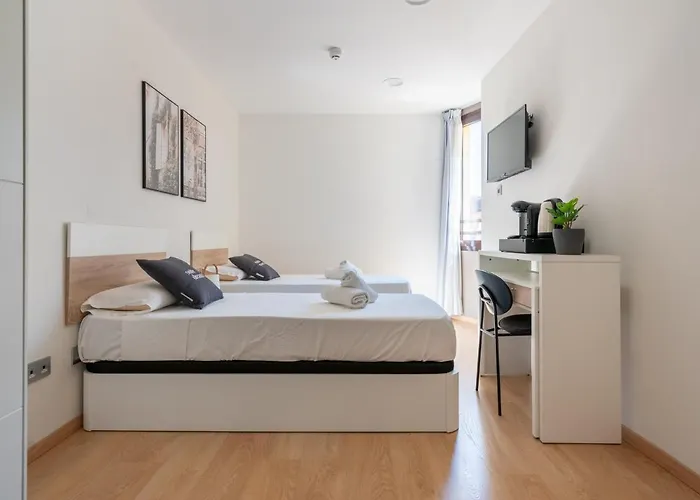 Limehome Carrer De Fontcoberta - Digital Access 3* バルセロナ