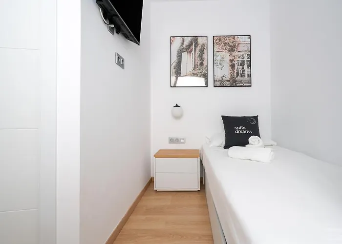 ホテル Limehome Carrer De Fontcoberta - Digital Access バルセロナ