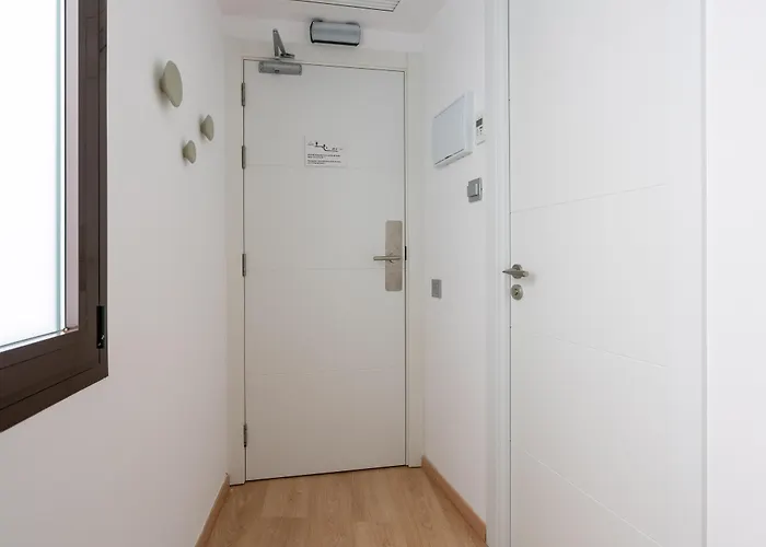 Limehome Carrer De Fontcoberta - Digital Access バルセロナ