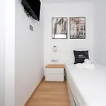 Hotel Limehome Carrer De Fontcoberta - Digital Access Barcelona