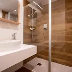 Limehome Carrer De Fontcoberta - Digital Access 3*